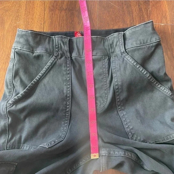 SPANX Twill Tapered Cargo Pant Gray Stretch Womens Pocket Faux Jean Small XS - Picture 13 of 13